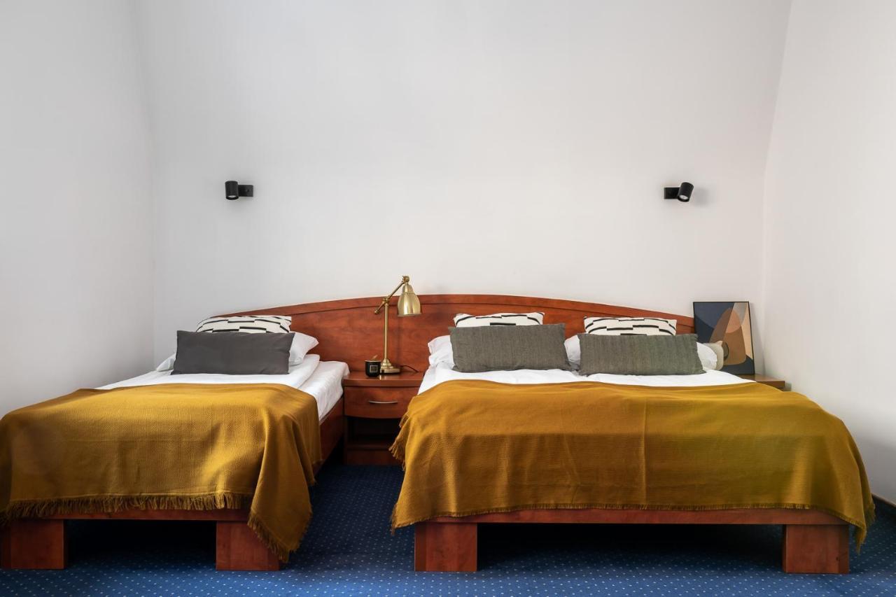 Bed and Breakfast Oberza Pod Roza Restauracja, Sauny, Jacuzzi Новы-Тарг Экстерьер фото
